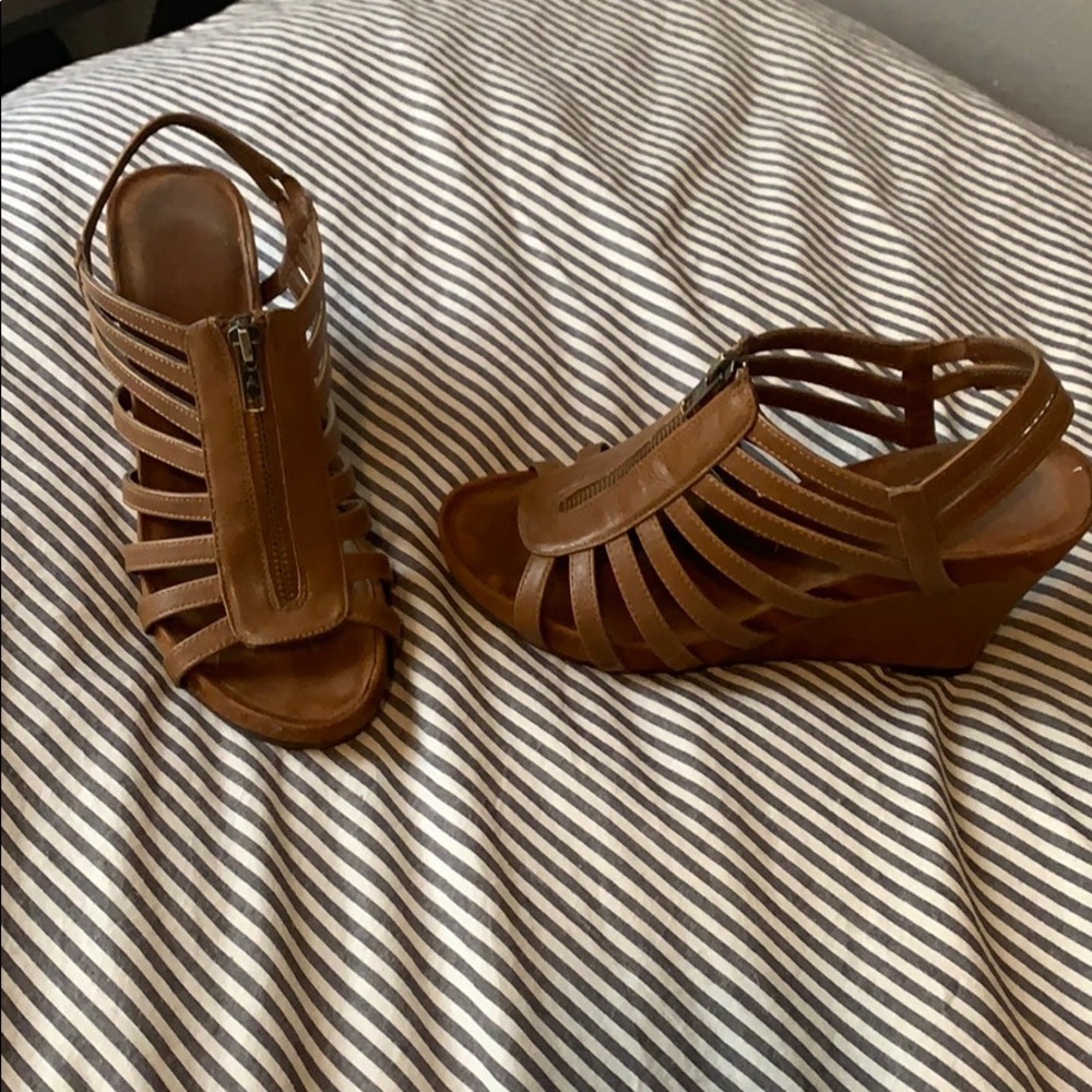 Aerosoles wedges